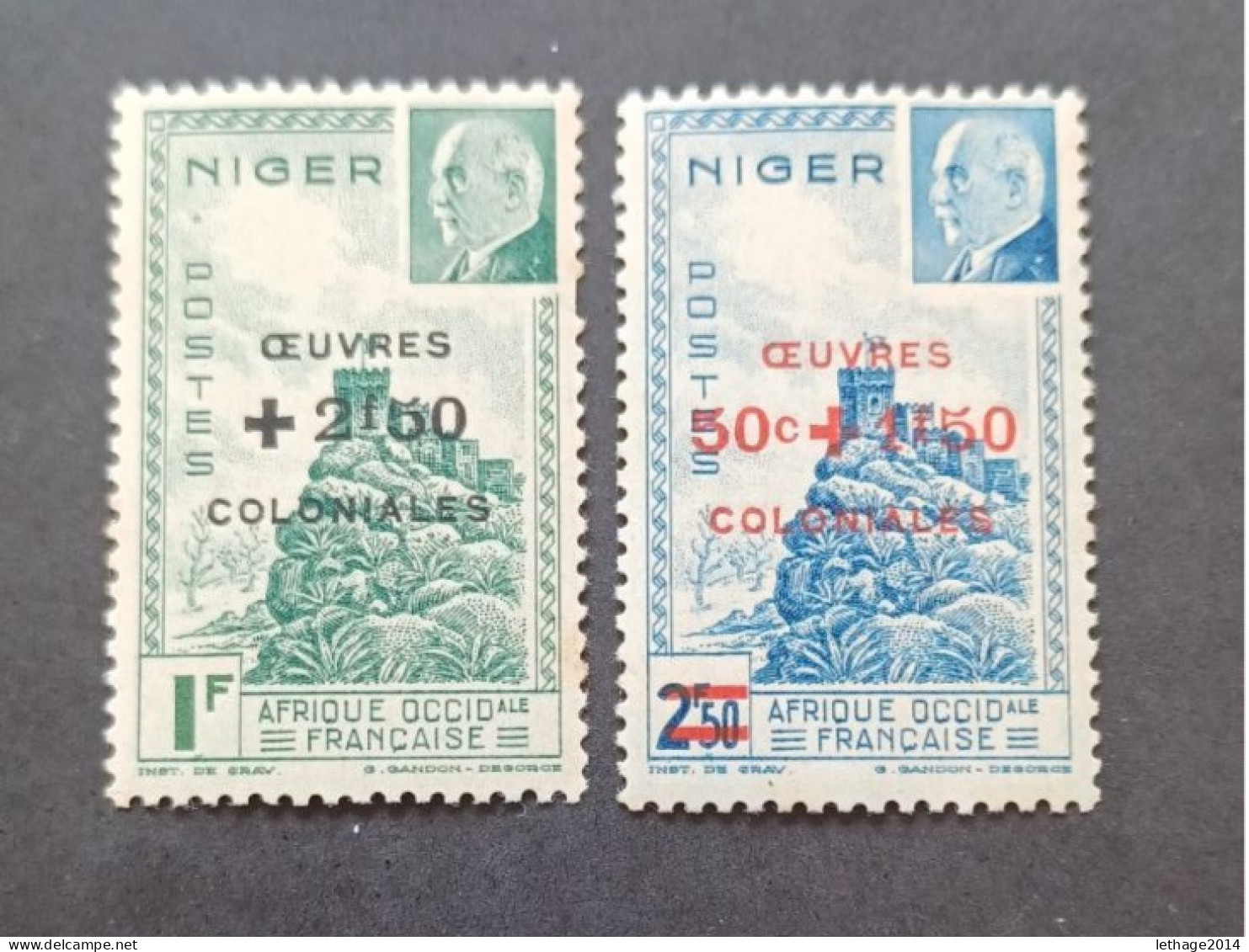 FRANCE COLONIE NIGER 1944 MARECHAL PETAIN SURCHARGES OEUVRES COLONIALES CAT YVERT N. 95/96 MNH - 1944 Maréchal Pétain, Surchargés – Œuvres Coloniales