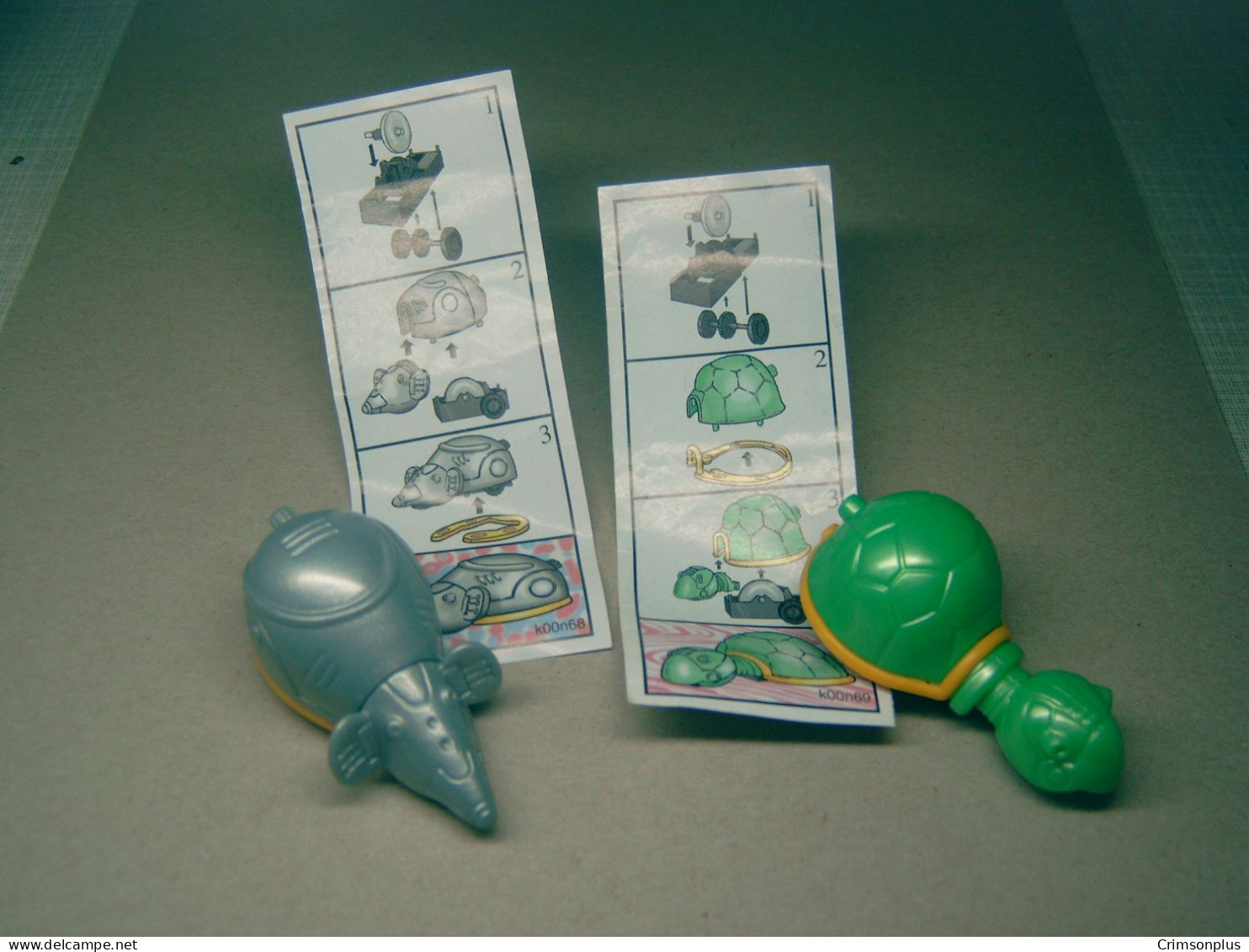 2000 Ferrero - Kinder Surprise - K00 68 & 69 - Robot Animals - Complete Set + 2 BPZ's - Monoblocs