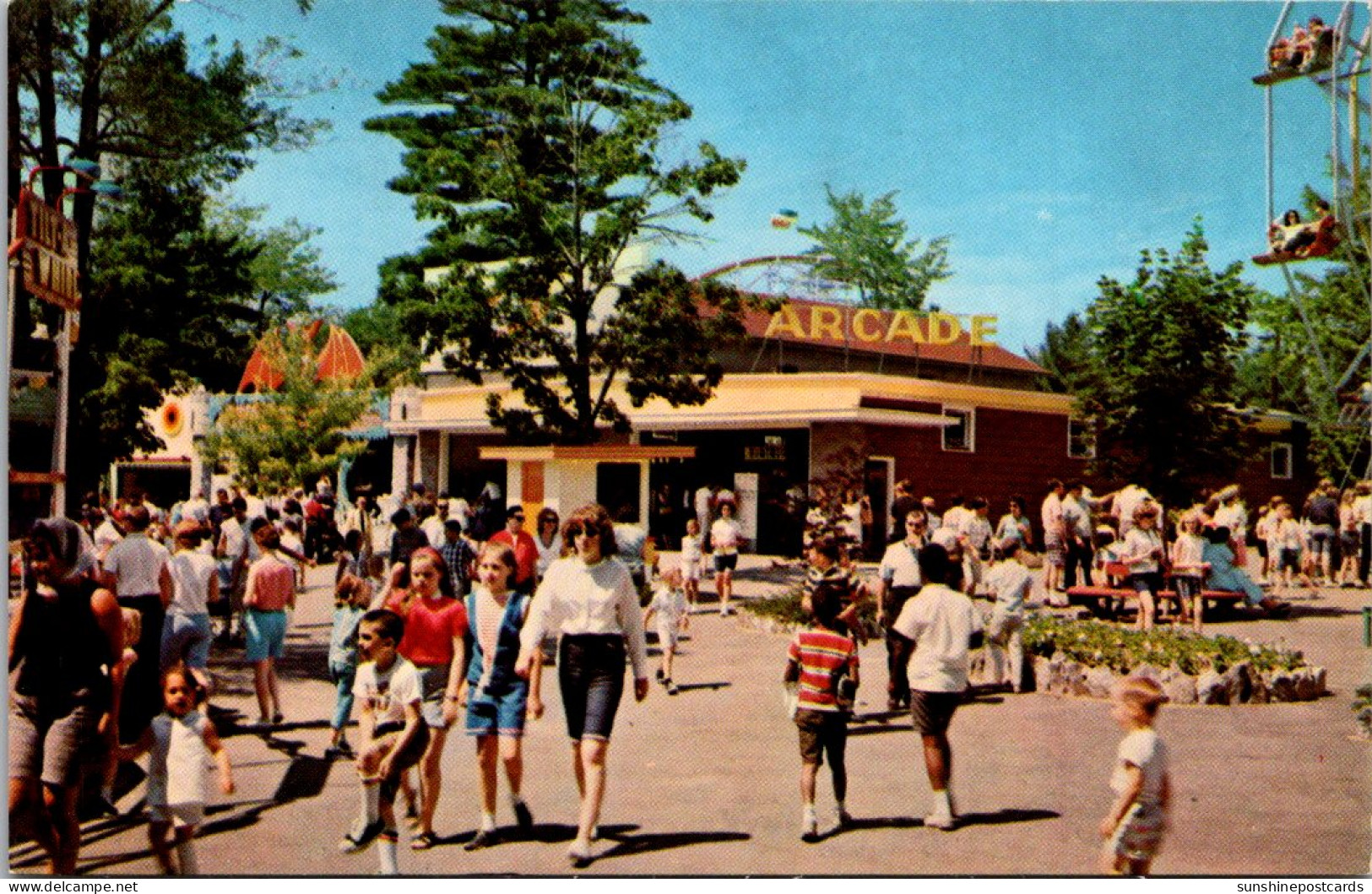 New Hampshire Salem Canobie Park The Arcade - Salem