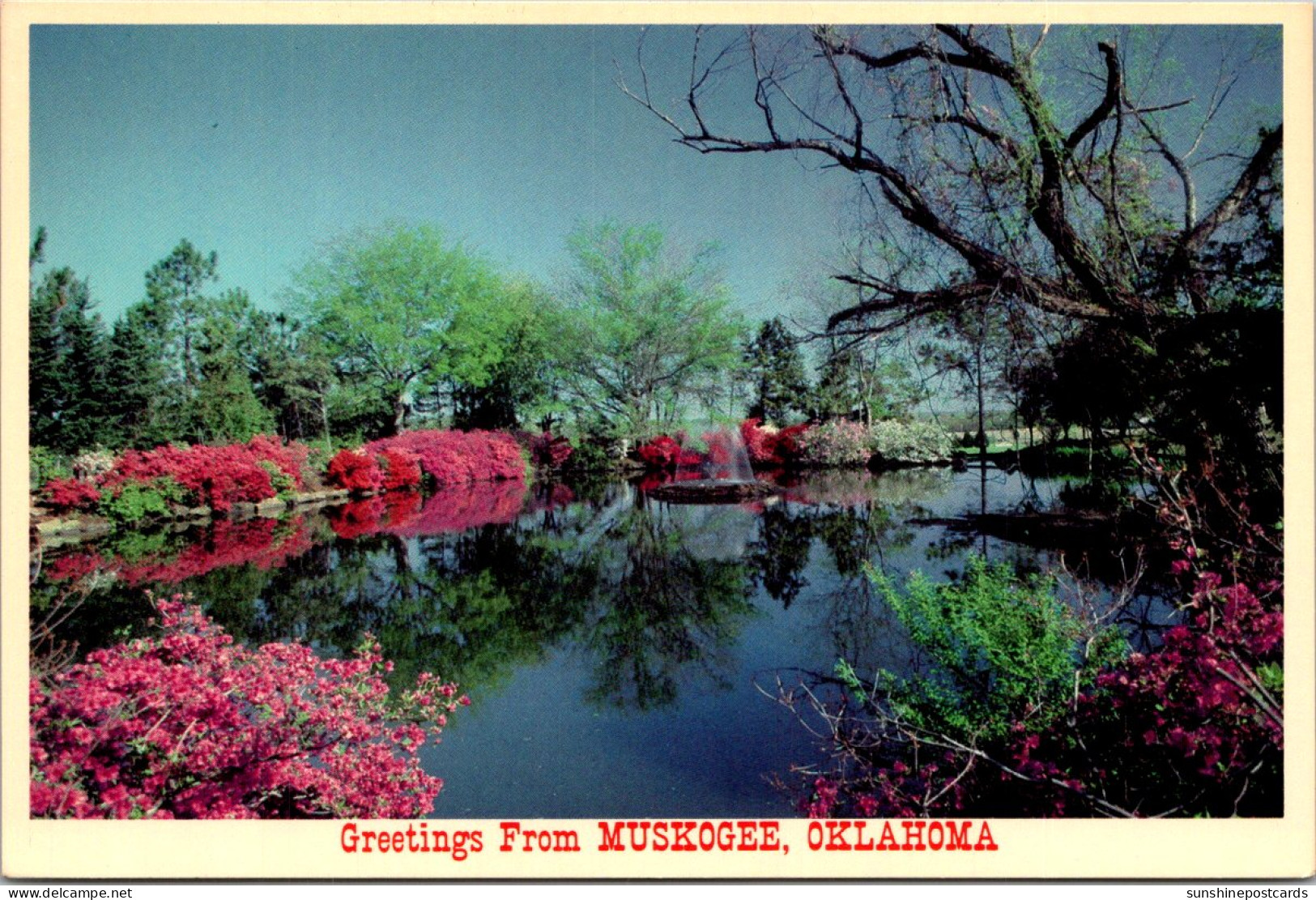 Oklahoma Greetings From Kuskogee Showing Fountain Lake In Honor Heights Park - Muskogee