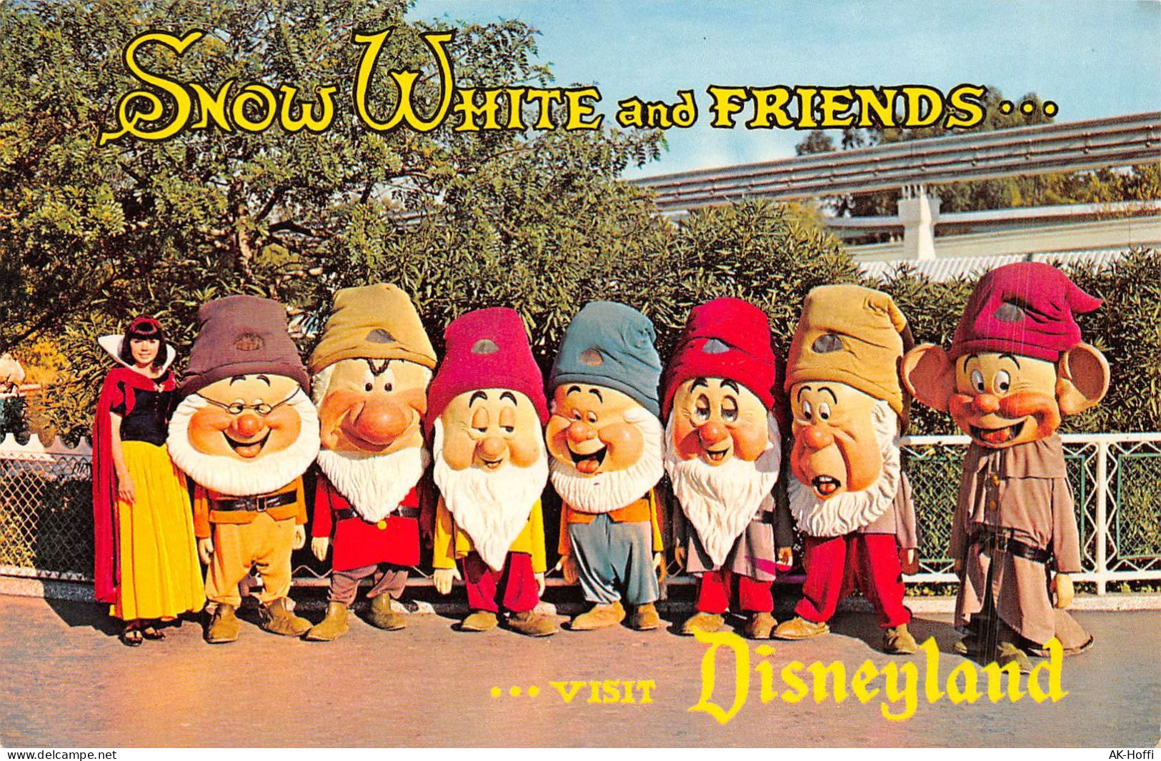 DISNEYLAND ANAHEIM SNOW WHITE AND THE SEVEN DWARFS (511) - Anaheim