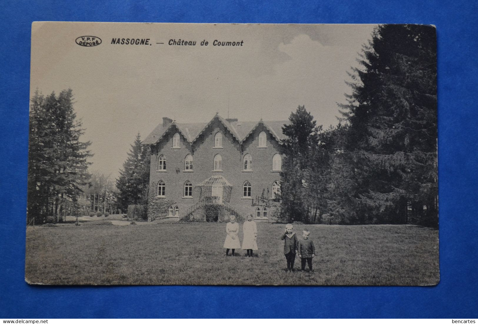 Nassogne : Château De Coumont Animée Avec Des Enfants - Nassogne