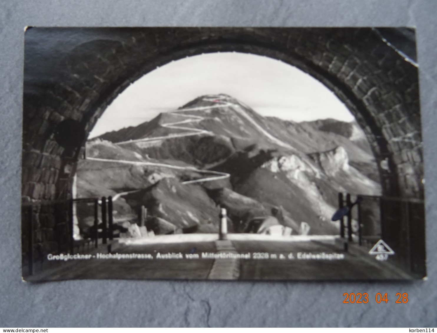 GROSGLOCKNER HOCHALPENSTRASSE AUSBLICK VOM MITTERTORTUNNEL 2328 M. - Heiligenblut