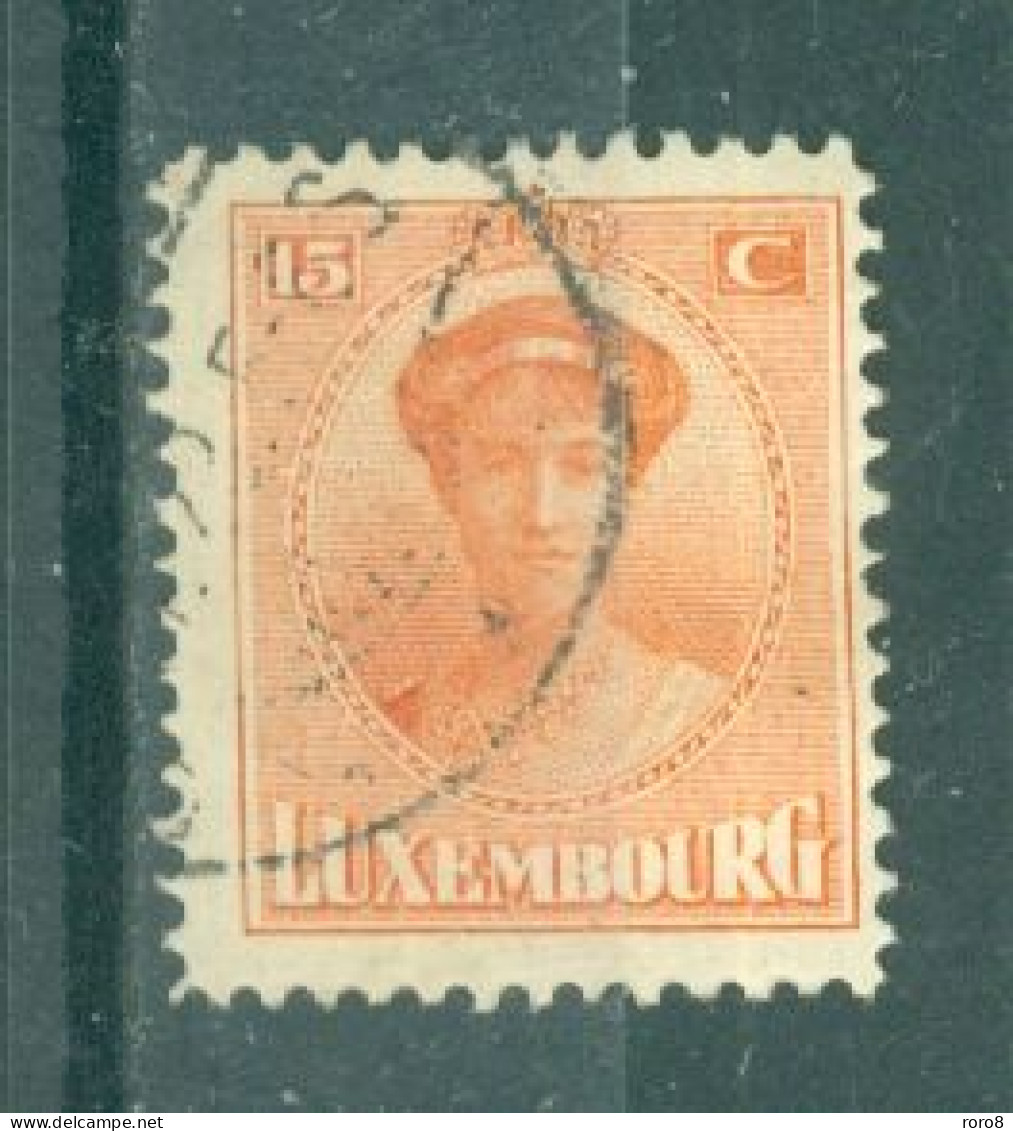 LUXEMBOURG - N°123 Oblitéré - Grande-duchesse Charlotte. - 1921-27 Charlotte De Face