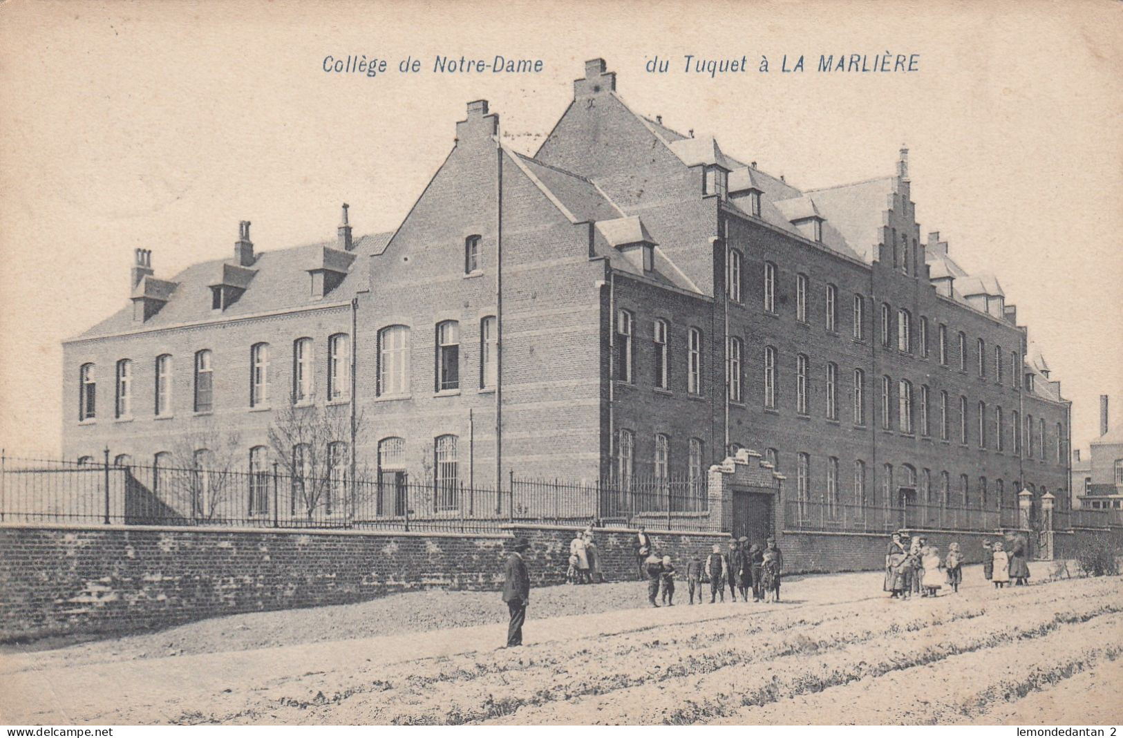 Collège De Notre-Dame Du Tuquet à La Marlière - Mouscron - Moeskroen