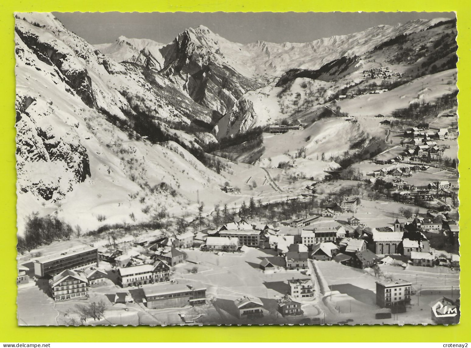 73 VALLOIRE Vers Saint Michel De Maurienne N°93.1 Vue Générale Aérienne Et Le Perron Des Encombres - Saint Michel De Maurienne