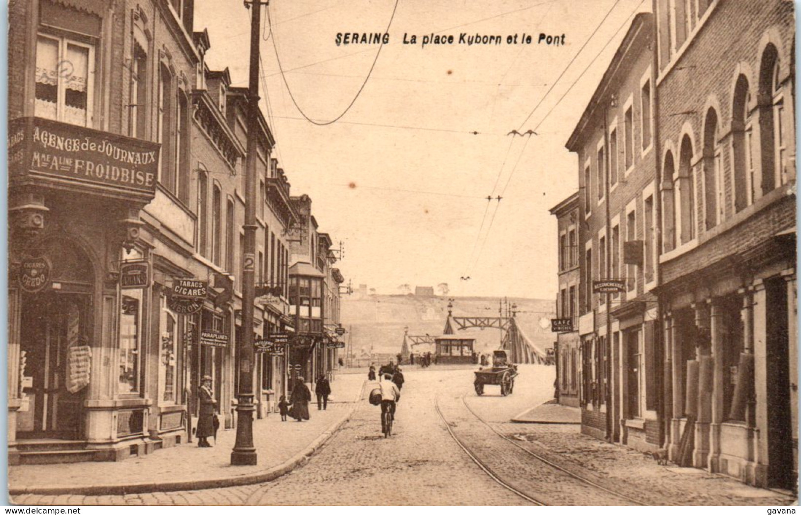 SERAING - La Place Kuborn Et Le Pont - Seraing