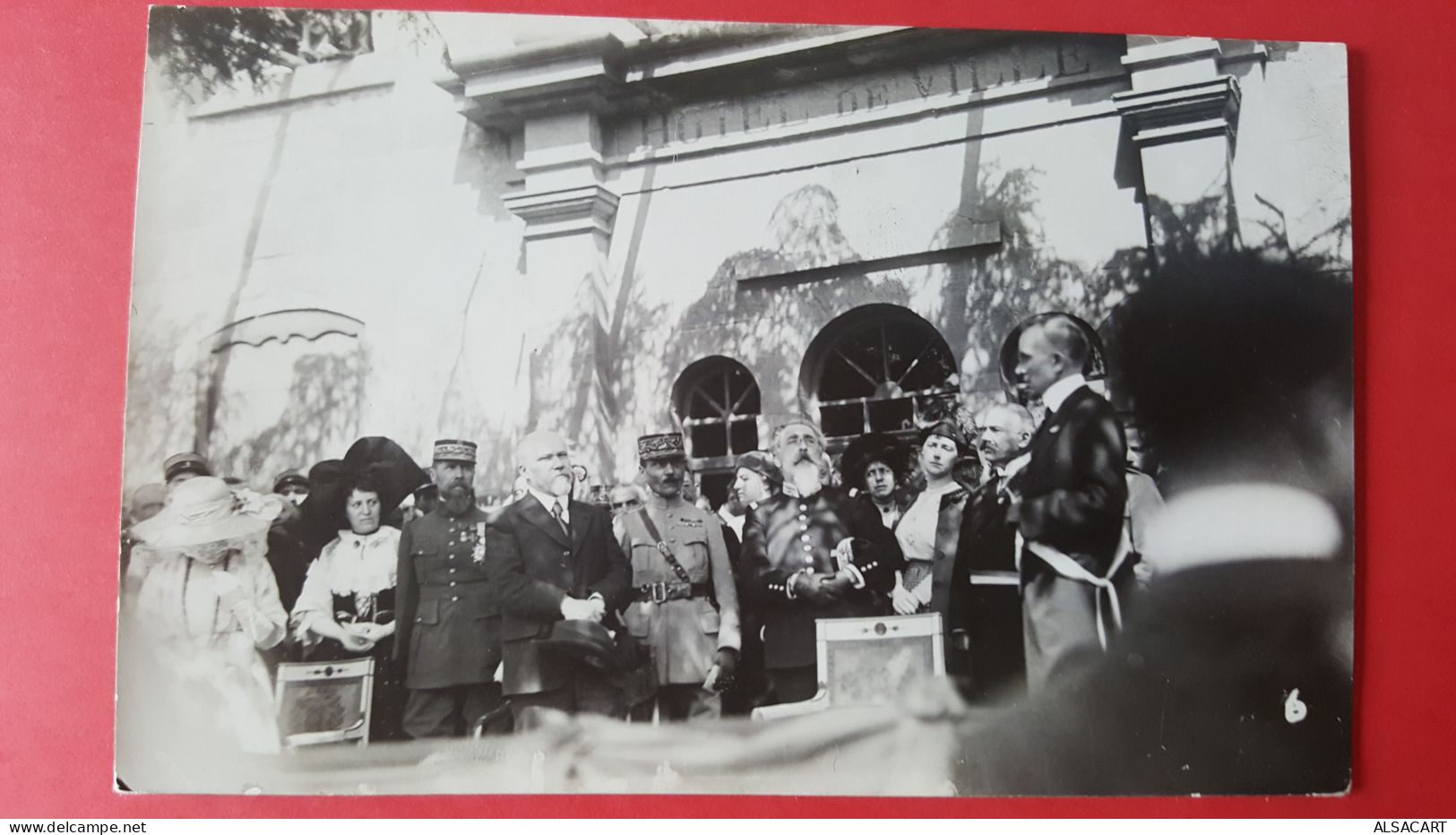 Sarrebourg , Carte Photo Discourt Et Autorités Militaires Devant L'hotel De Ville , Photographe F Knecht - Sarrebourg