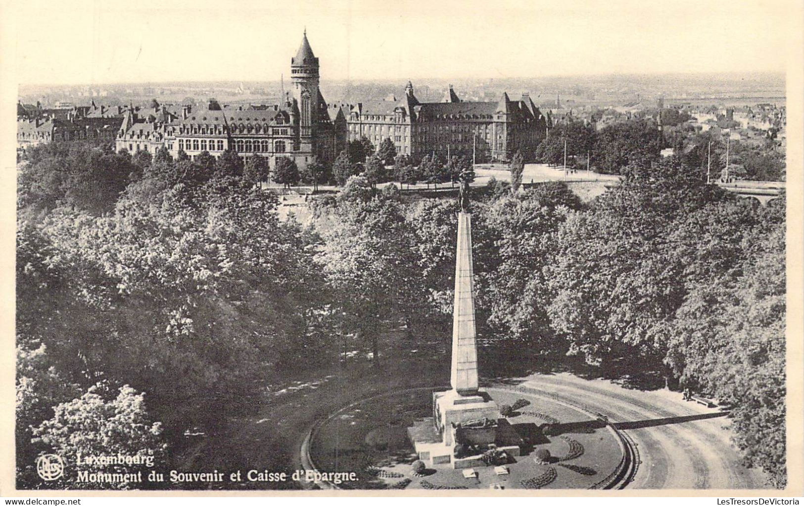 LUXEMBOURG - Monument Du Souvenir Et Caisse D'Epargne - Carte Postale Ancienne - Luxemburgo - Ciudad