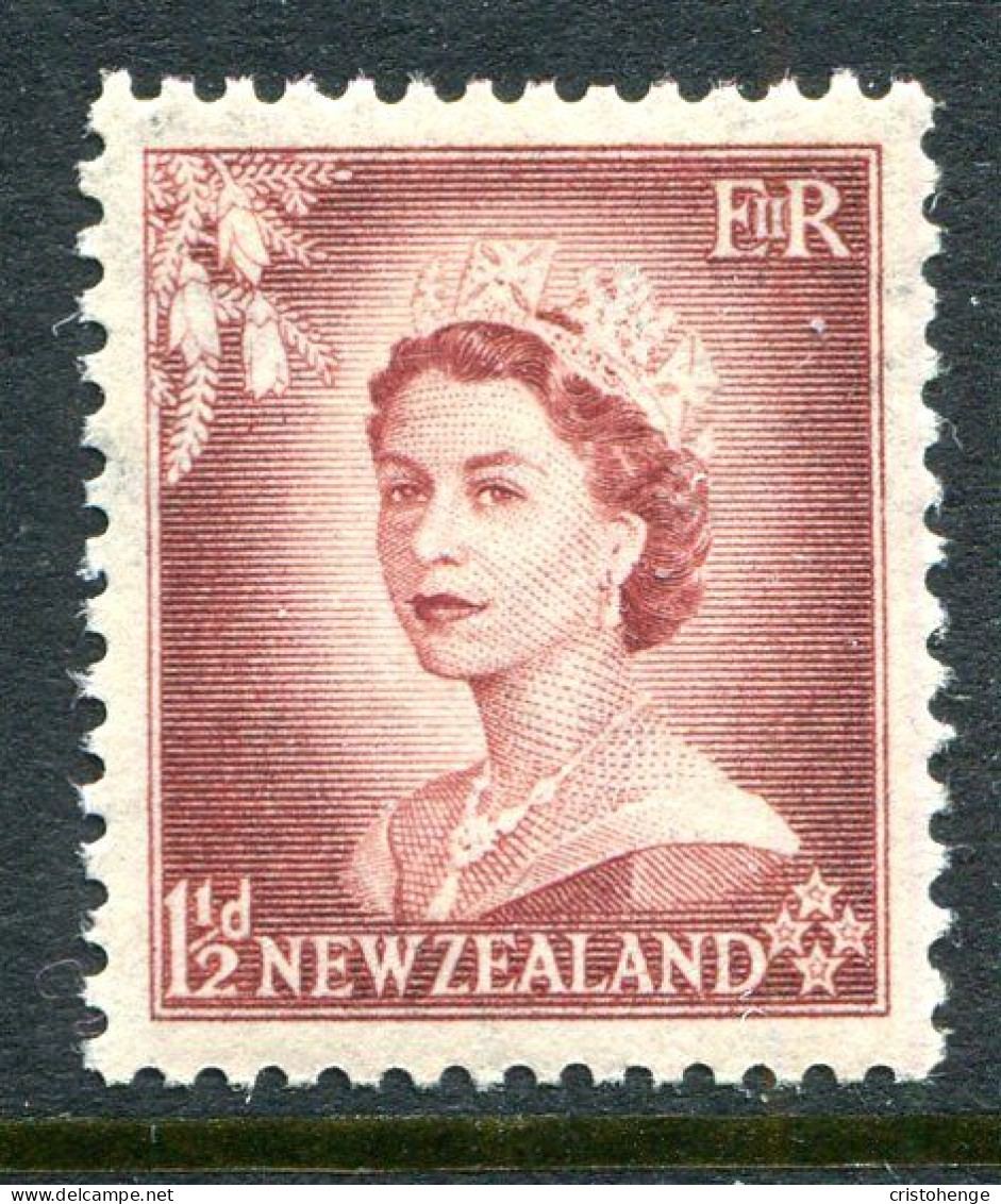 New Zealand 1953-59 QEII Definitives Complete - 1½d Brown-lake MNH (SG 725) - Nuevos