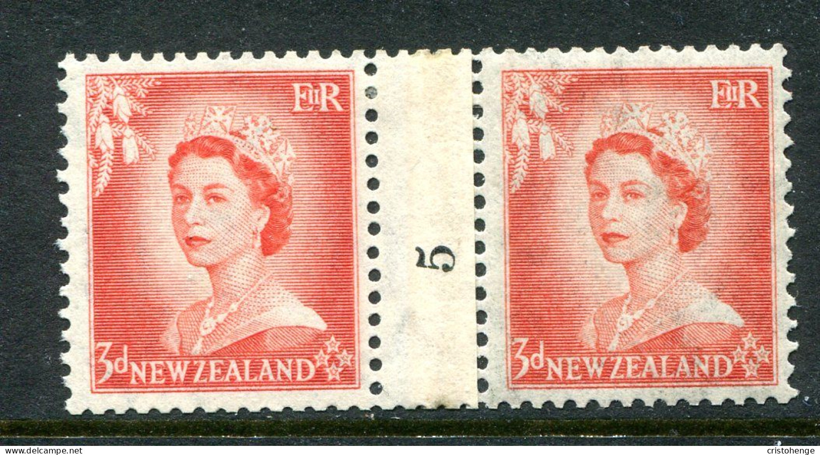 New Zealand 1953-59 QEII Definitives - Coil Pairs - 3d Vermilion - No. 5 - LHM (SG Unlisted) - Neufs