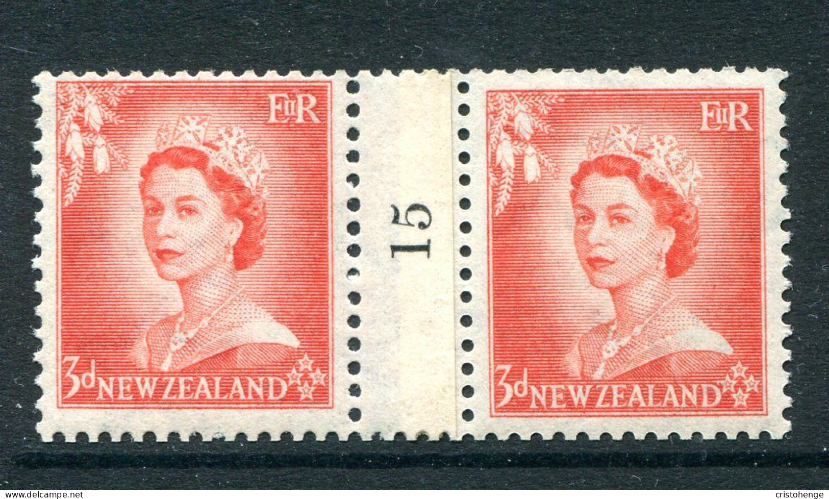 New Zealand 1953-59 QEII Definitives - Coil Pairs - 3d Vermilion - No. 15 - LHM (SG Unlisted) - Nuevos