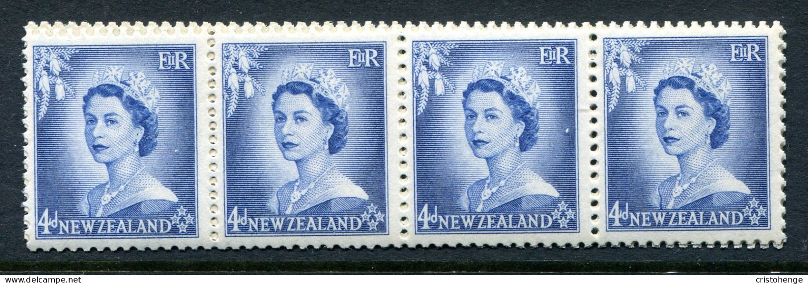 New Zealand 1953-59 QEII Definitives - Coil Strip - 4d Blue - Strip Of 16 MNH (SG Unlisted) - Unused Stamps