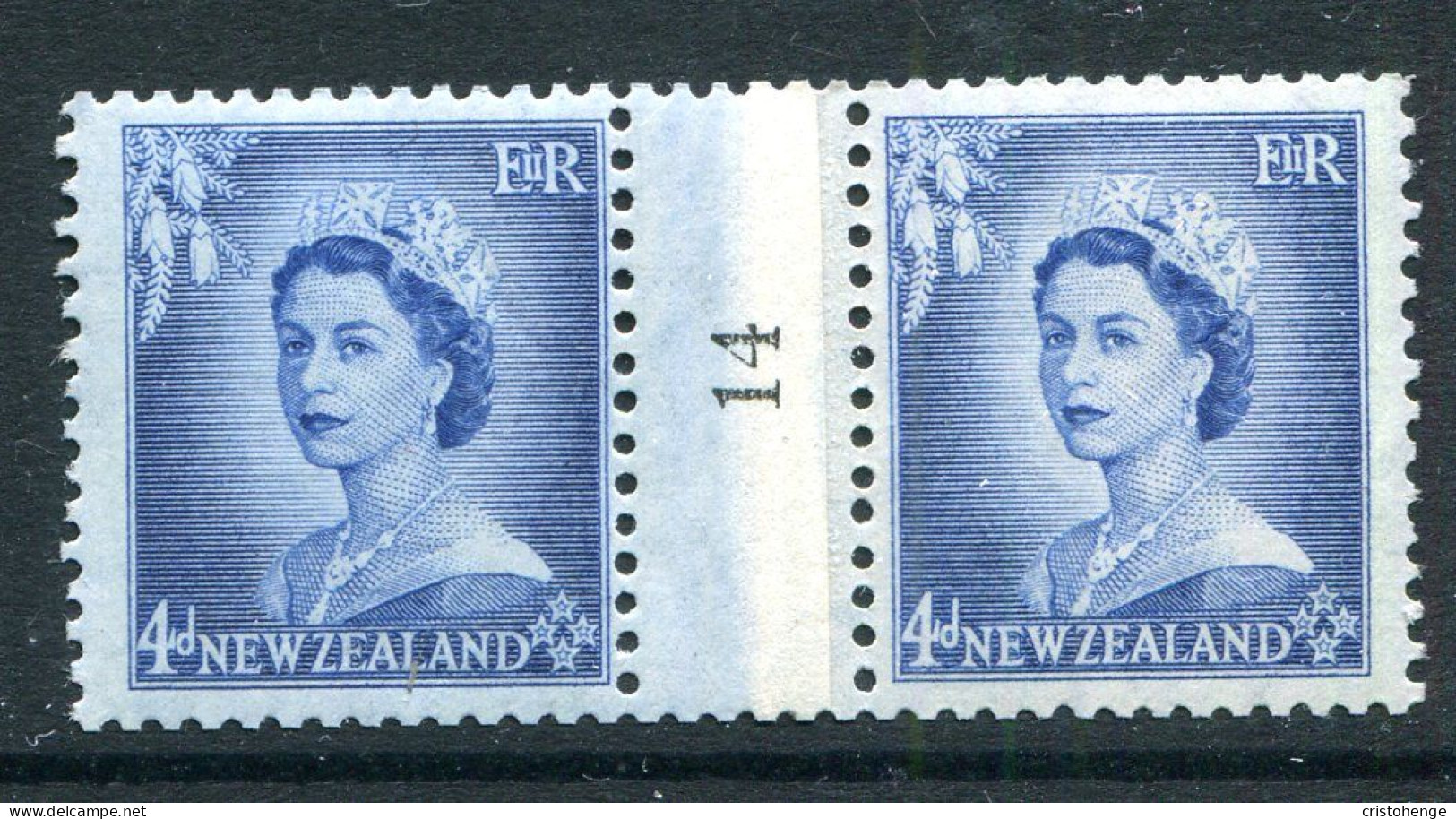 New Zealand 1953-59 QEII Definitives - Coil Pairs - 4d Blue - No. 14 - LHM (SG Unlisted) - Unused Stamps