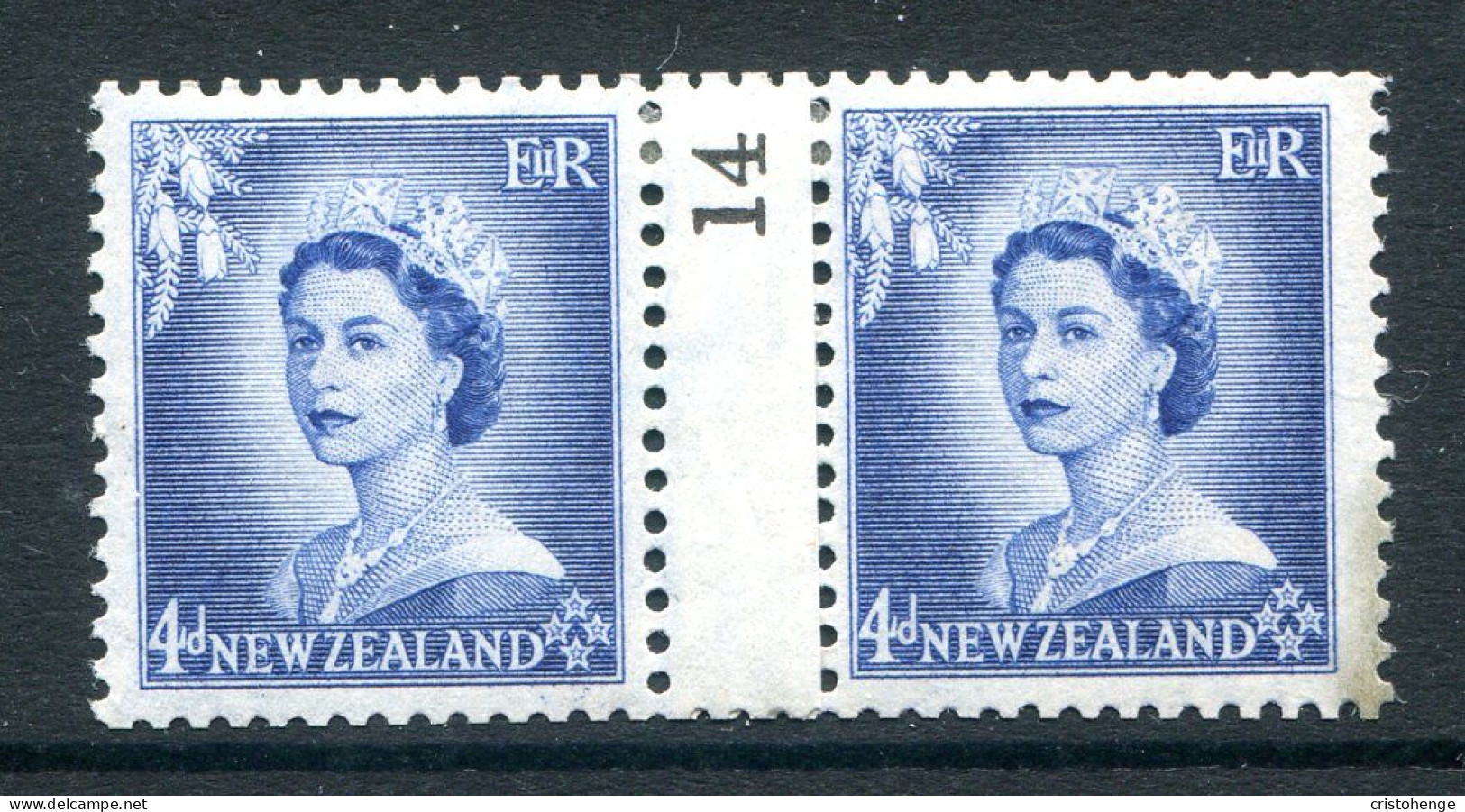 New Zealand 1953-59 QEII Definitives - Coil Pairs - 4d Blue - No. 14 - LHM (SG Unlisted) - Unused Stamps
