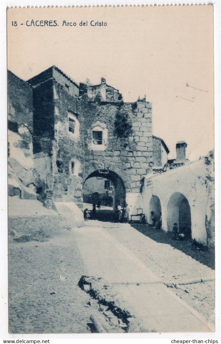 CACERES - Arco Del Cristo - Foto. Thomas - Cáceres