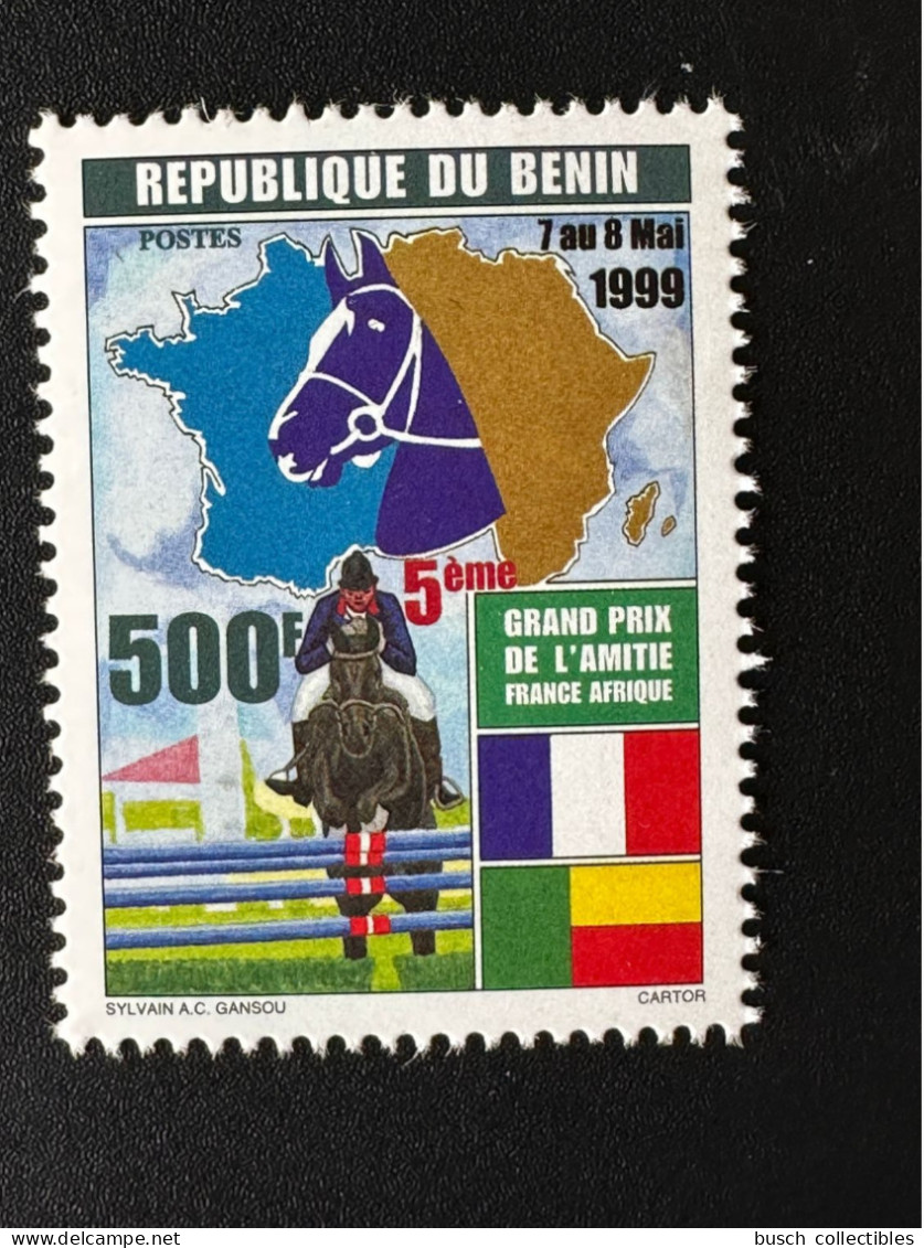Bénin 1999 Mi. 1227 500 F Fauna Faune Horse Riding Cheval Hippisme Pferd Grand Prix De L'Amitié France Afrique - Bénin – Dahomey (1960-...)