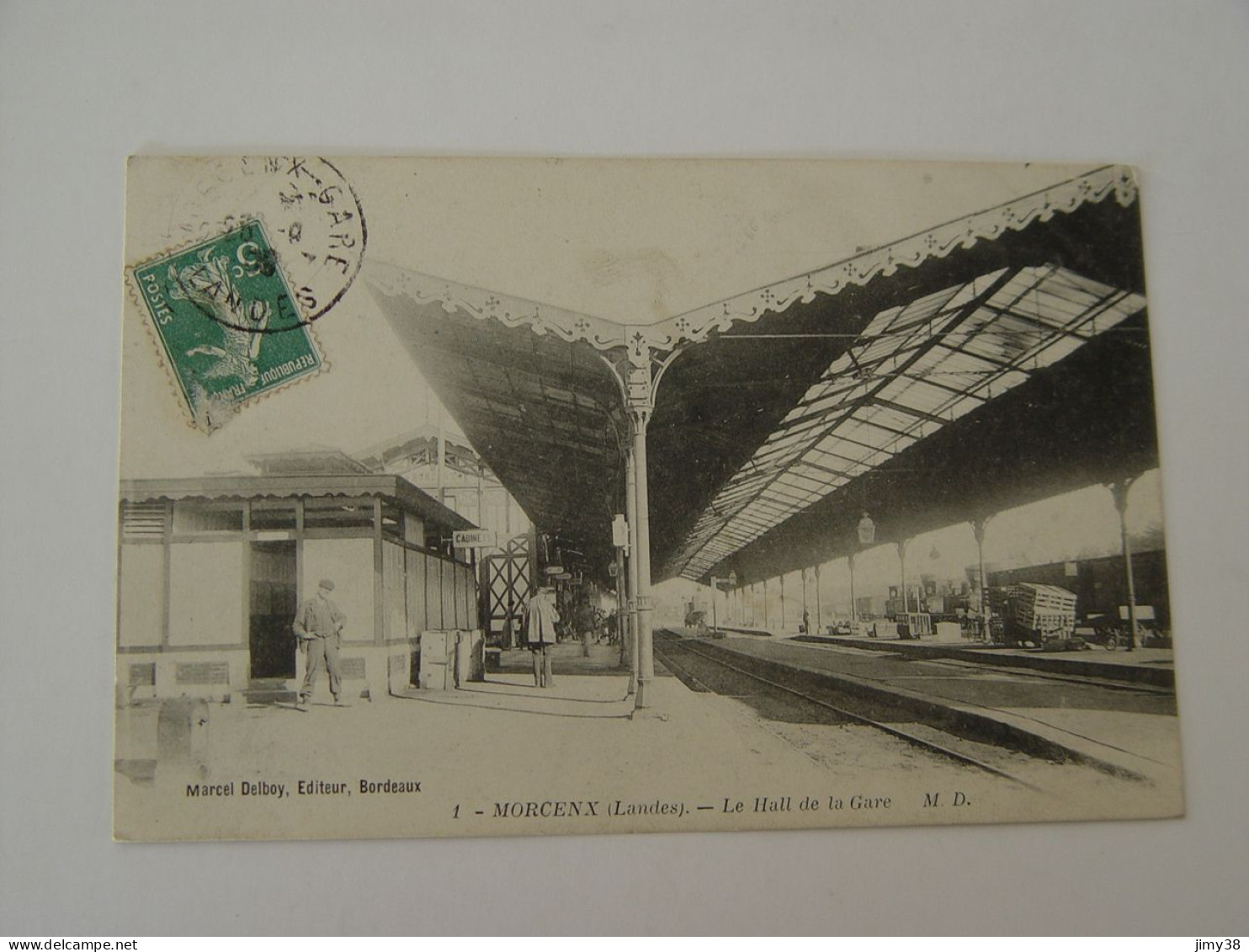 LANDES-MORCENX -LE HALL DE LA GARE ANIMEE - Morcenx