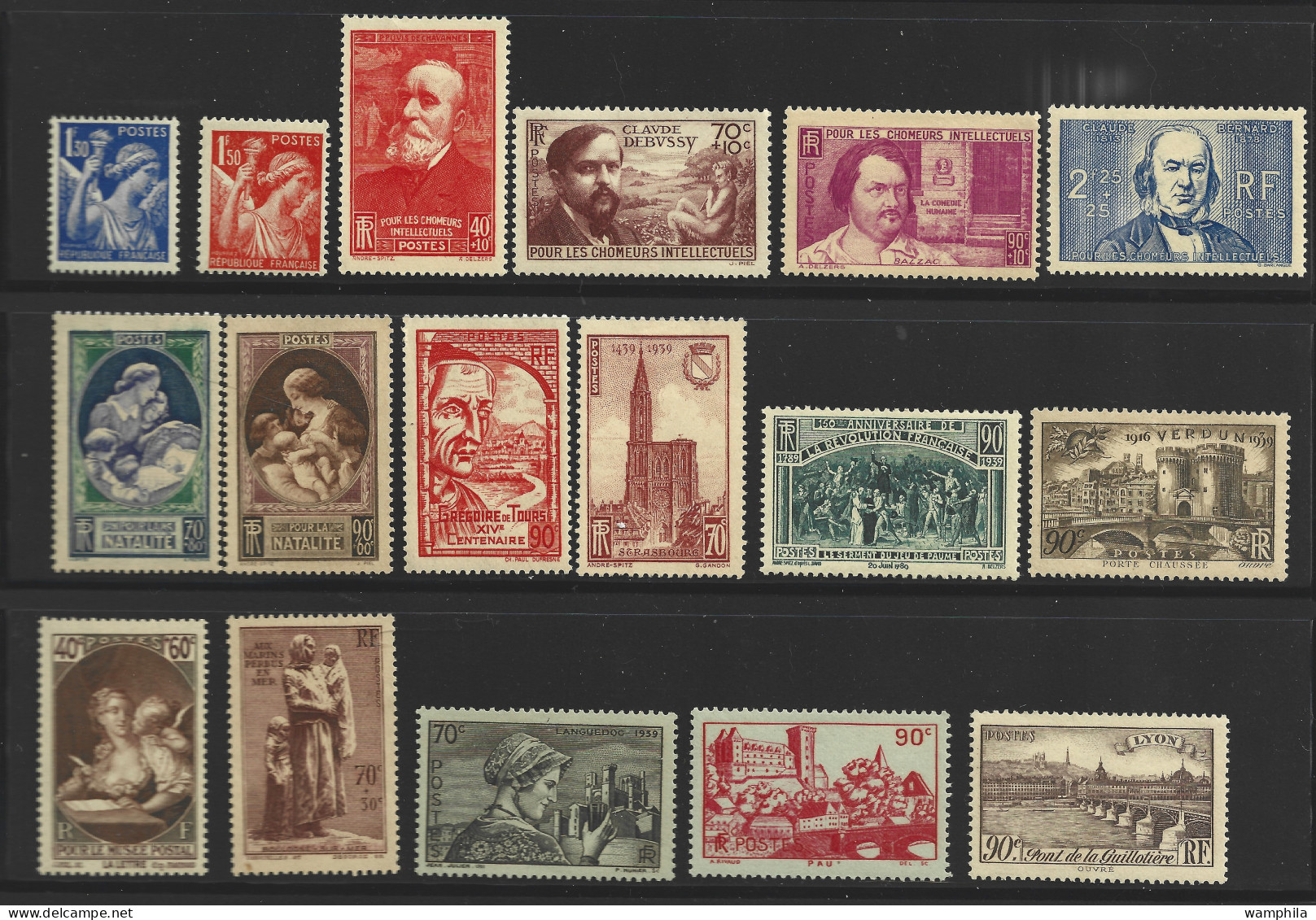 Année 1939 Complète, 32 Timbres * Cote: 172 - ....-1939