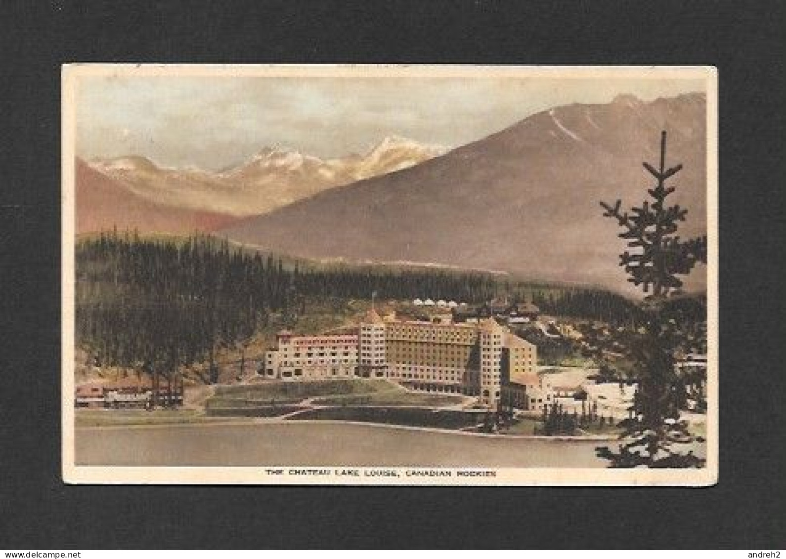 LAC LOUISE - Alberta - C.P.A.  The Chateau Lake Louise Canadian Rockies - Oblitérée 1939  Avec Un Magnifique Timbre - Lake Louise