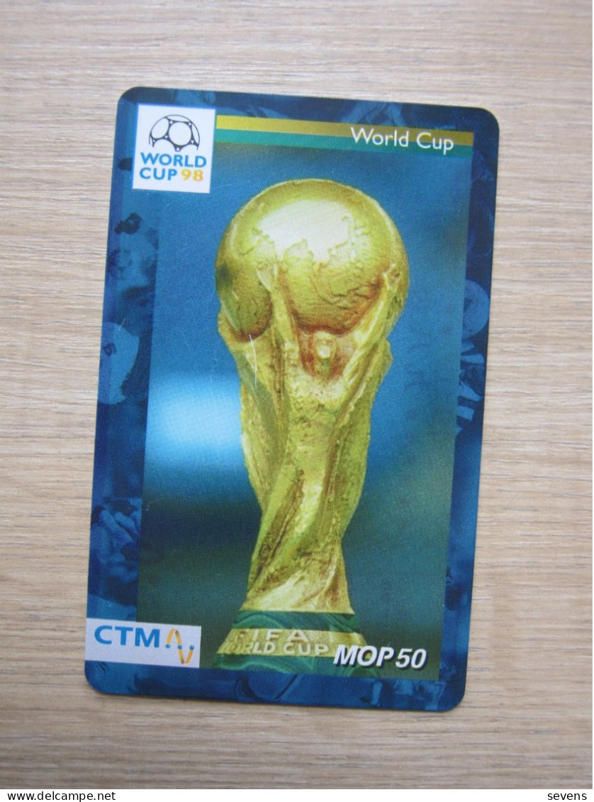 Private Chip Phonecard, 58MCU98D ,World Cup 98, Mint,red Color Changed Under Light - Macao