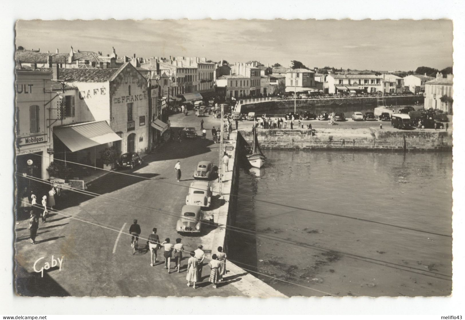 17/ CPSM -  Ile De Ré - Saint Martin - Les Quais - Saint-Martin-de-Ré