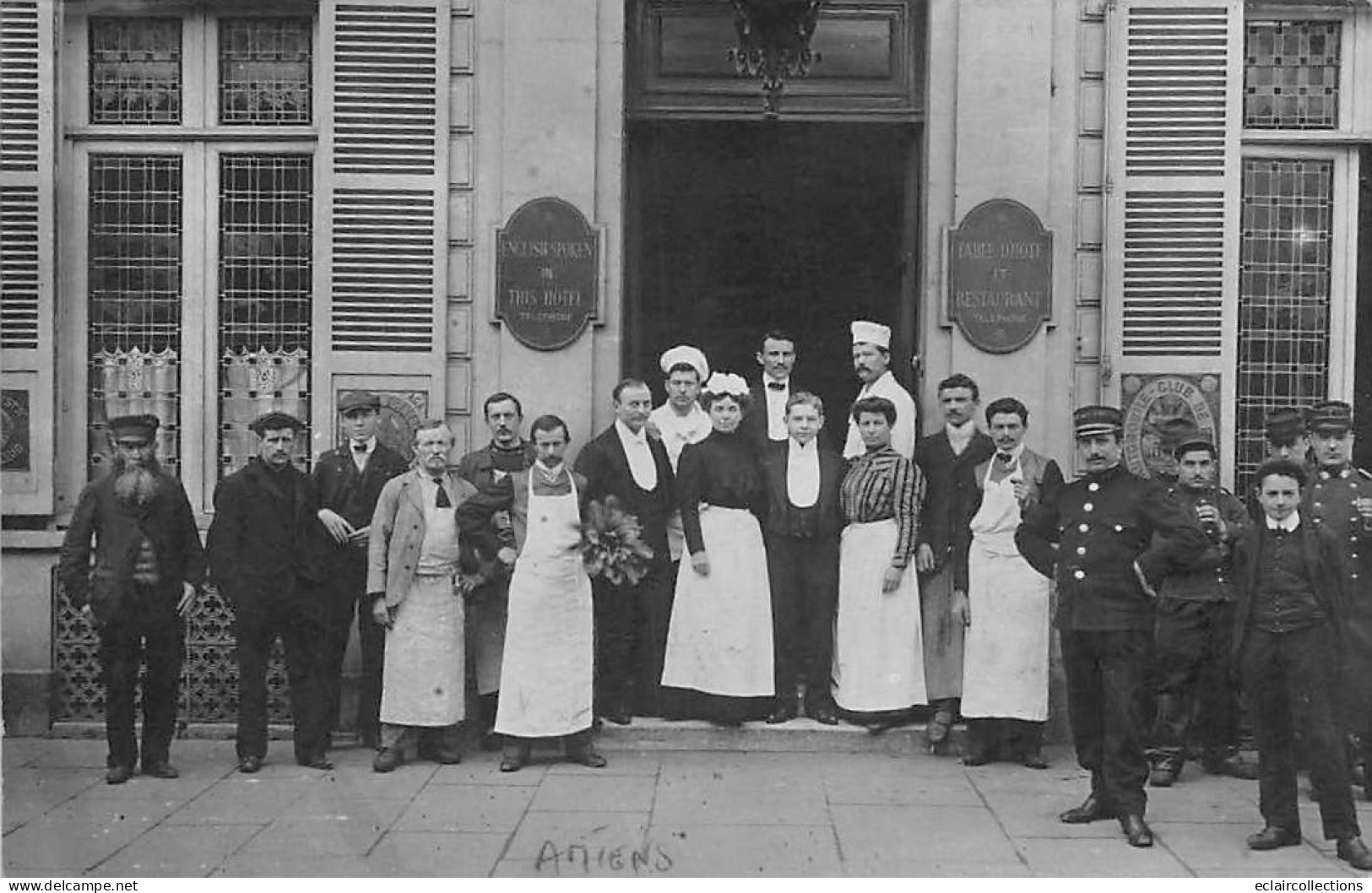 Amiens     80        Le Personnel De L'Hôtel De L'Univers  - Carte Photo -       (voir Scan) - Amiens