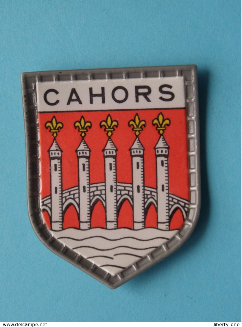 CAHORS ( Chocolat LANVIN ) Blason > Villes De FRANCE ( 5 X 4 Cm. ) ! - Chocolat