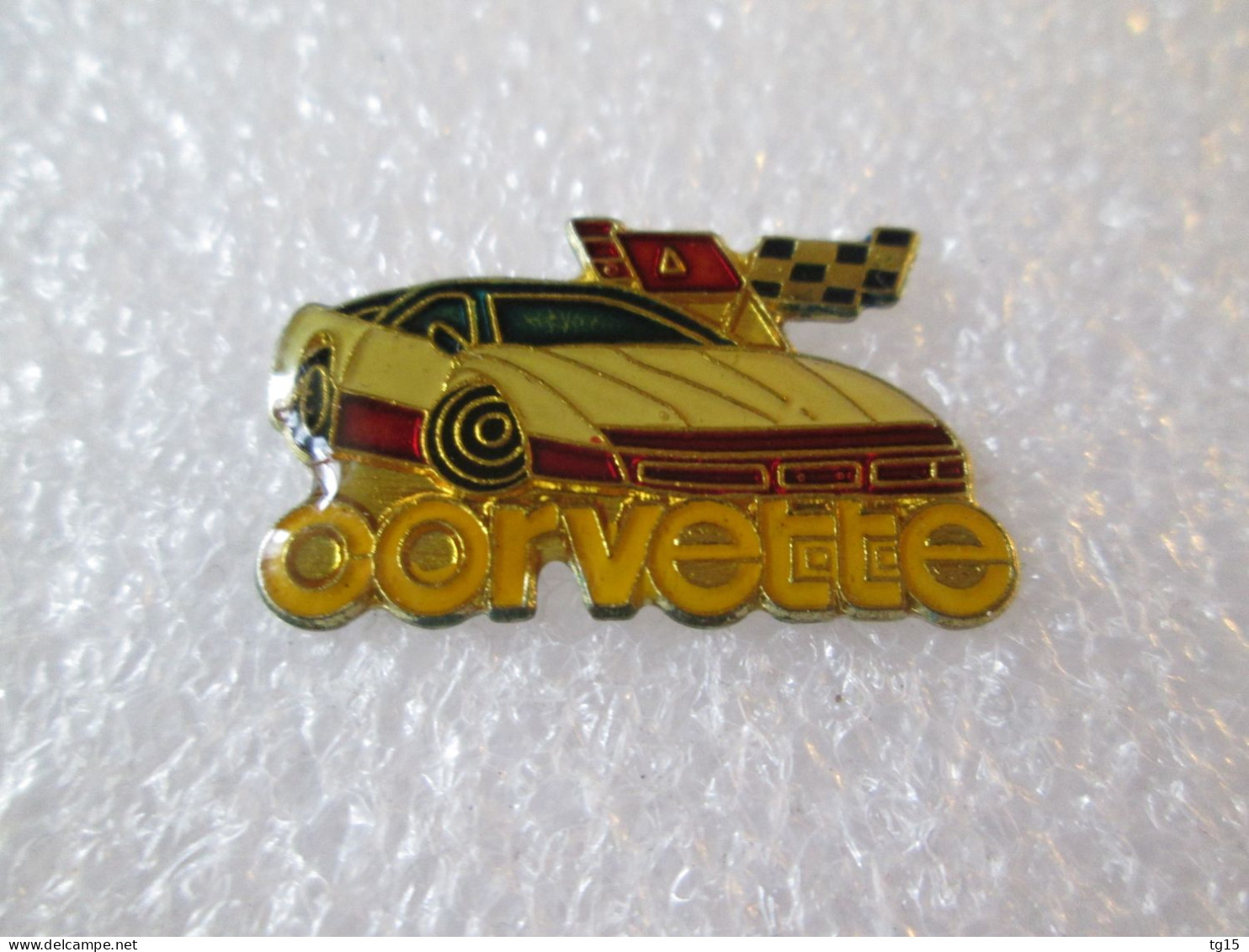 PIN'S    CHEVROLET  CORVETTE - Corvette
