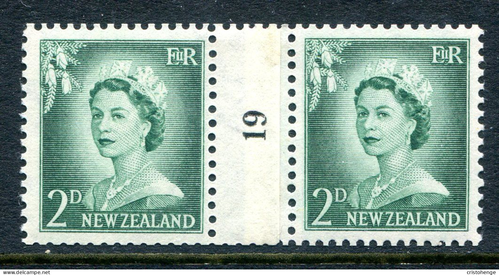 New Zealand 1955-59 QEII Large Figure Definitives - Coil Pairs - 2d Bluish-green - No. 19 - LHM - Ongebruikt