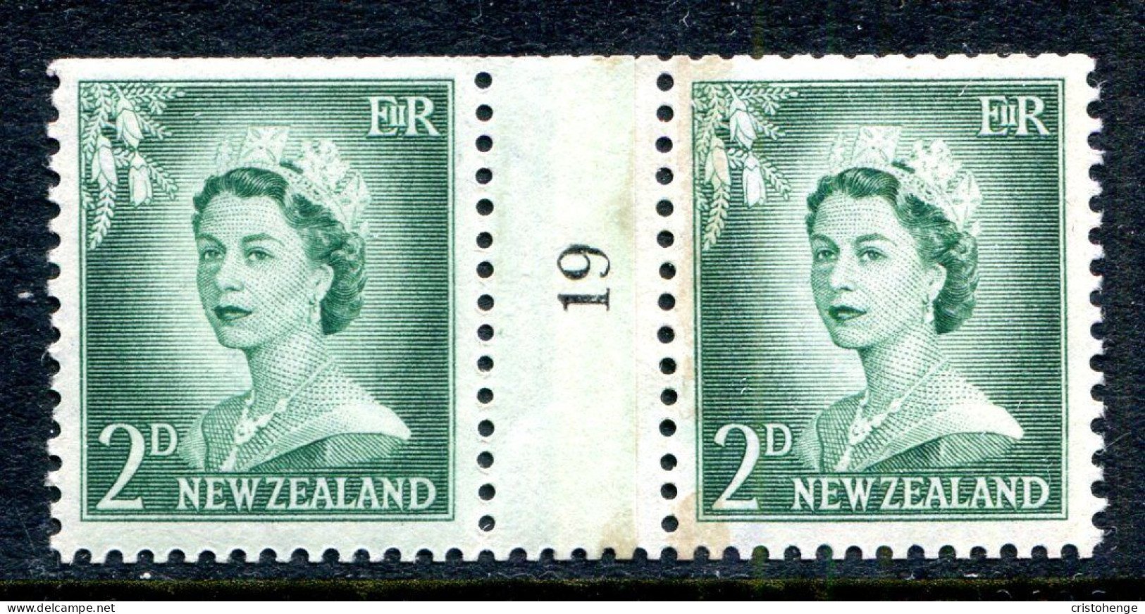 New Zealand 1955-59 QEII Large Figure Definitives - Coil Pairs - 2d Bluish-green - No. 19 - LHM - Nuevos