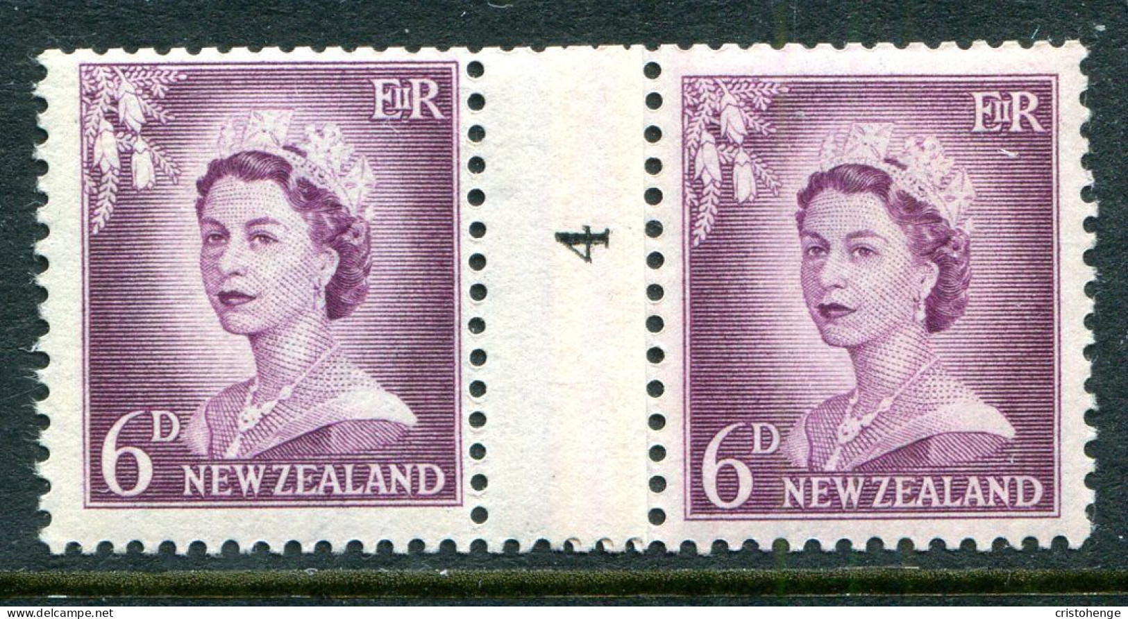 New Zealand 1955-59 QEII Large Figure Definitives - Coil Pairs - 6d Mauve - No. 4 - LHM - Ongebruikt