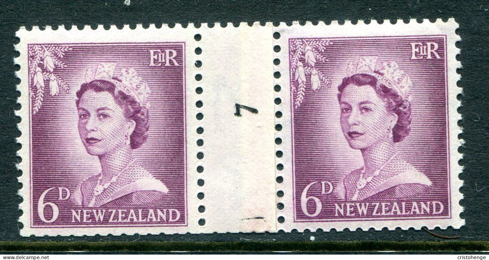 New Zealand 1955-59 QEII Large Figure Definitives - Coil Pairs - 6d Mauve - No. 7 - LHM - Nuovi
