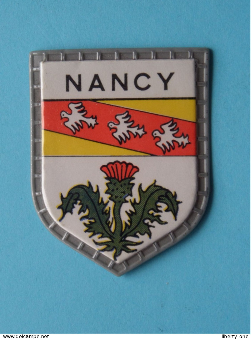 NANCY ( Chocolat LANVIN ) Blason > Villes De FRANCE ( 5 X 4 Cm. ) ! - Chocolate