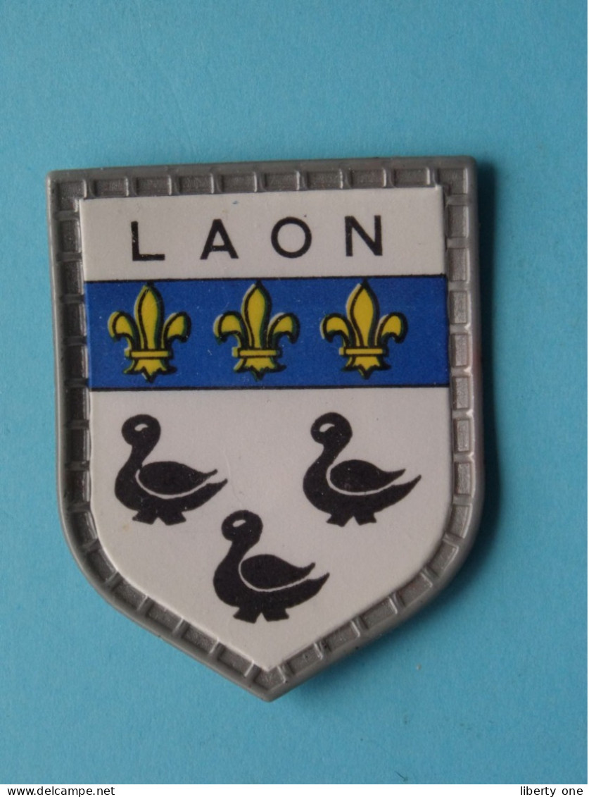 LAON ( Chocolat LANVIN ) Blason > Villes De FRANCE ( 5 X 4 Cm. ) ! - Chocolat