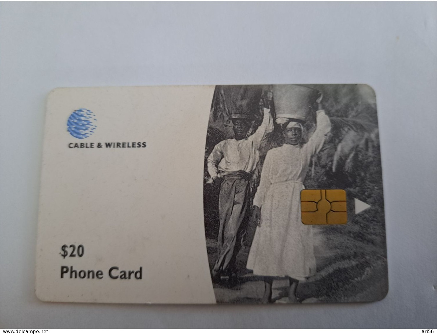 DOMINICA / $20,- CHIP  CARD / DOM - C2/ WATER CARRIERS  1900       Fine Used Card  ** 13340 ** - Dominica