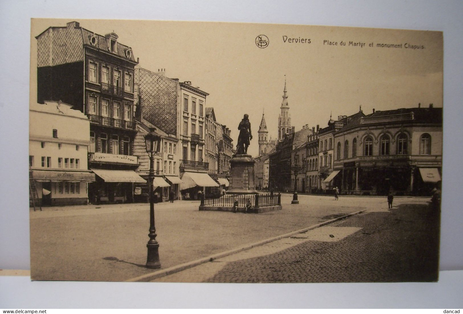 VERVIERS   -  Place Du  Mrtyr Et Monument Chapuis - Verviers