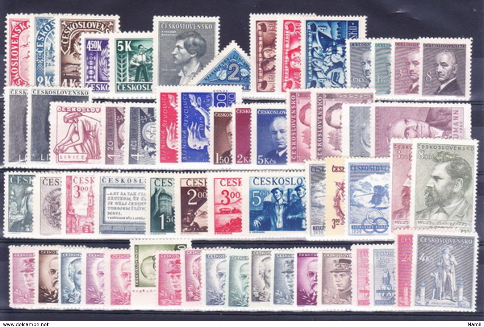 **/* Tchécoslovaquie, Lt Avec Les Timbres Aprés 1945 - Collections, Lots & Séries