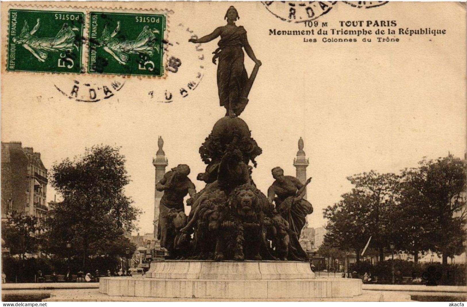 CPA AK TOUT PARIS (13e) Monument De Triomphe De La Republique (563213) - Statues
