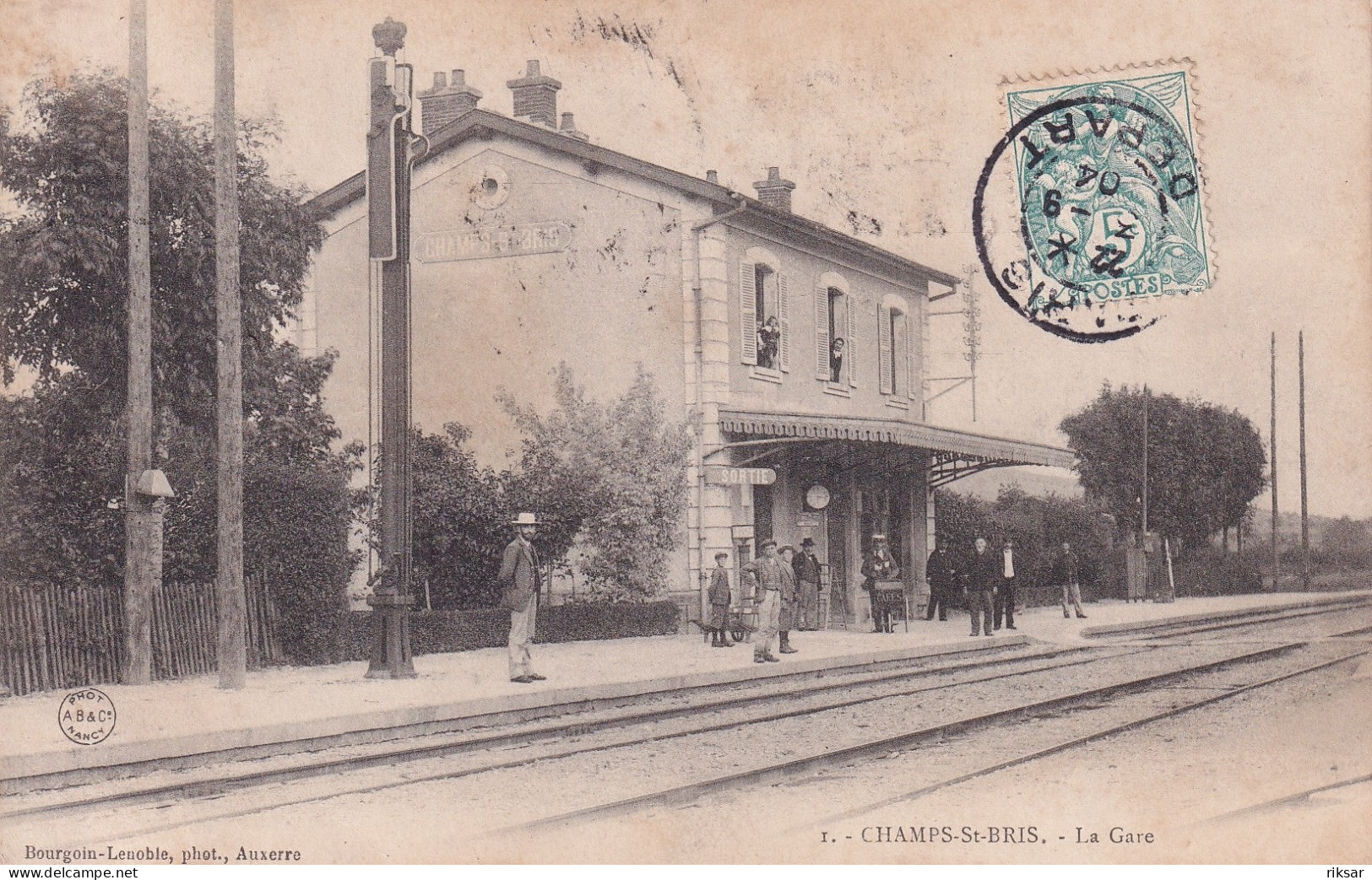 CHAMPS SAINT BRICE(GARE) - Saint Bris Le Vineux