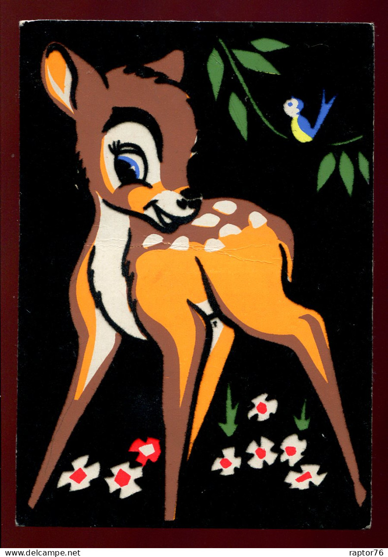 CPM Walt Disney " Bambi " ( Toute La Partie Noire Est En Feutrine ) - Bandes Dessinées