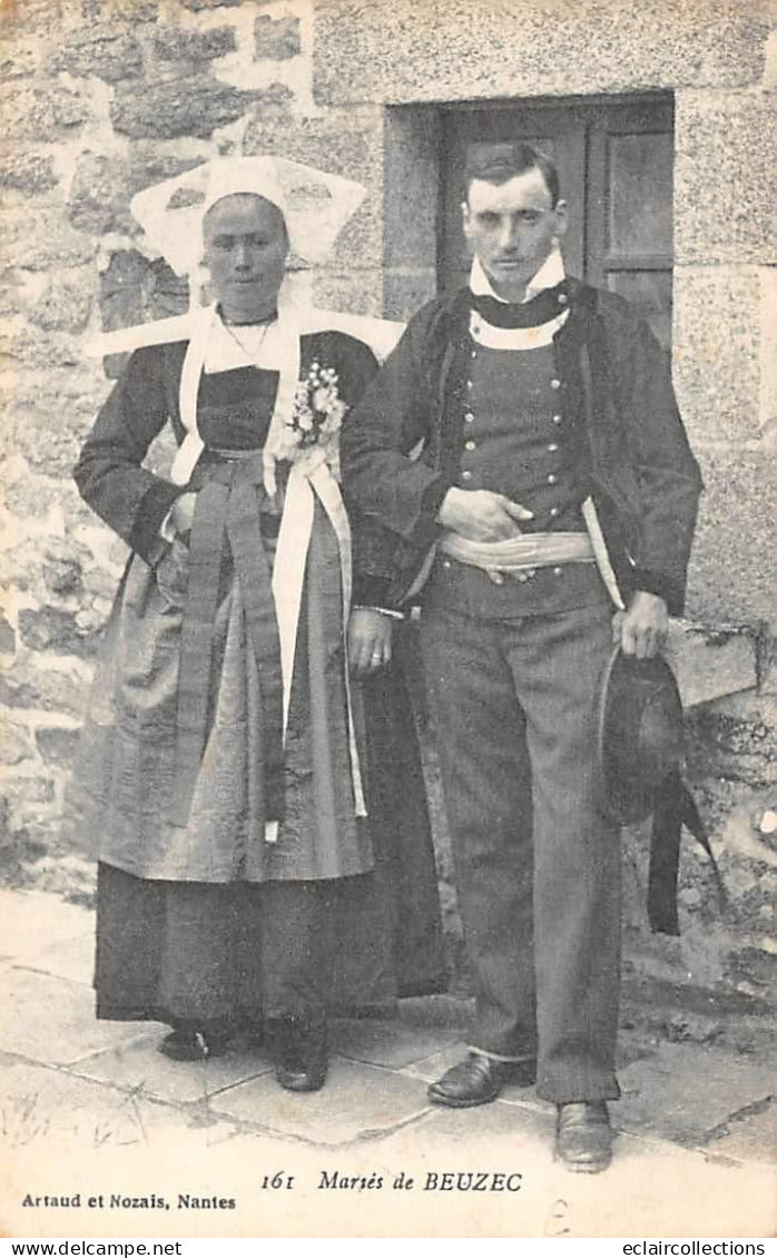 Beuzec-Conq        29       Costumes Bretons. Mariés De Beuzec    (voir Scan) - Beuzec-Cap-Sizun