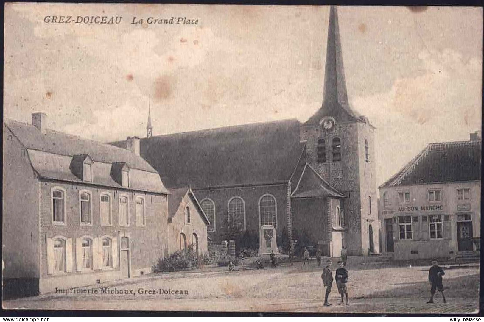 +++ CPA - GREZ DOICEAU - La Grand' Place   // - Grez-Doiceau