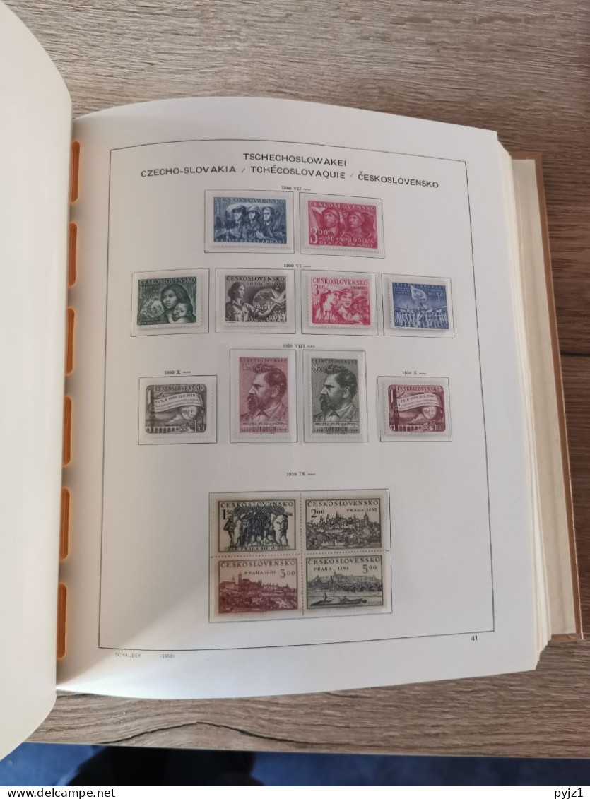 Czechoslovakia MNH 1950-1973 Complete In Schaubeck Album - Collections (en Albums)