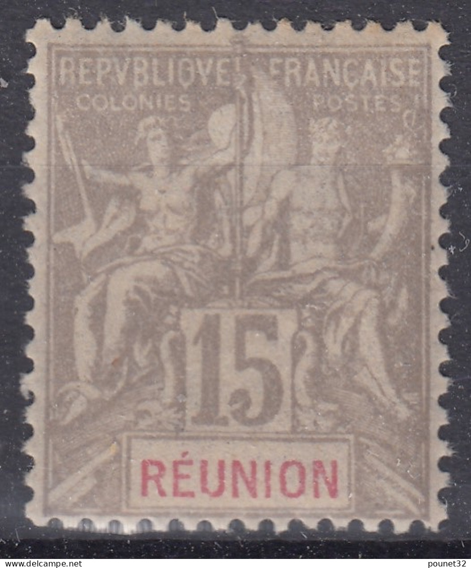 REUNION : TYPE GROUPE 15c GRIS N° 48 NEUF * GOMME AVEC CHARNIERE - Neufs