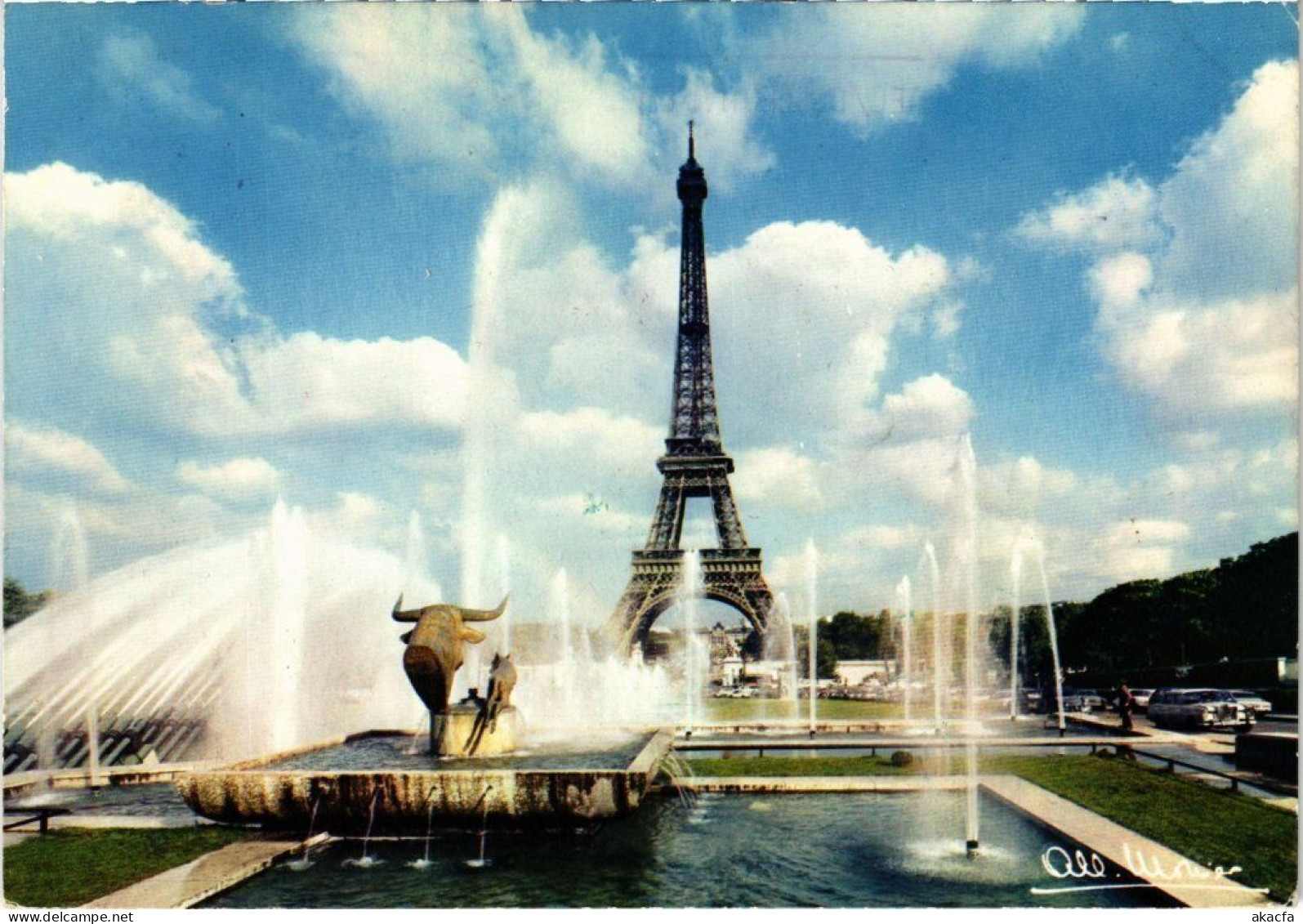 CPM PARIS 7e - La Tour Eiffel (83509) - Tour Eiffel