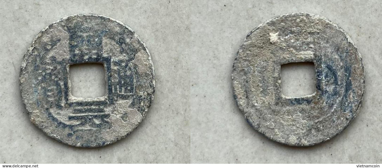Ancient Annam Coin Khai Nguyen Thong Bao (zinc Coin) THE NGUYEN LORDS (1558-1778) Triangle Head Thong - Viêt-Nam