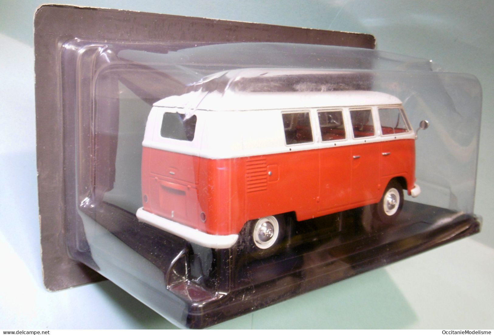 Ixo / Salvat - VW VOLKSWAGEN T1 COMBI Minibus 1960 Rouge Et Crème Neuf 1/24 - Autres & Non Classés