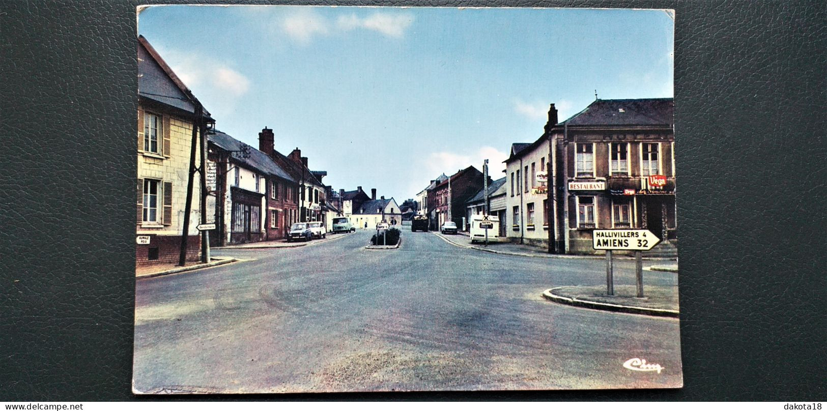 80 , Hornoy Le Bourg ,la Grande Rue En 1988 ......    Cpsm...gf - Hornoy Le Bourg