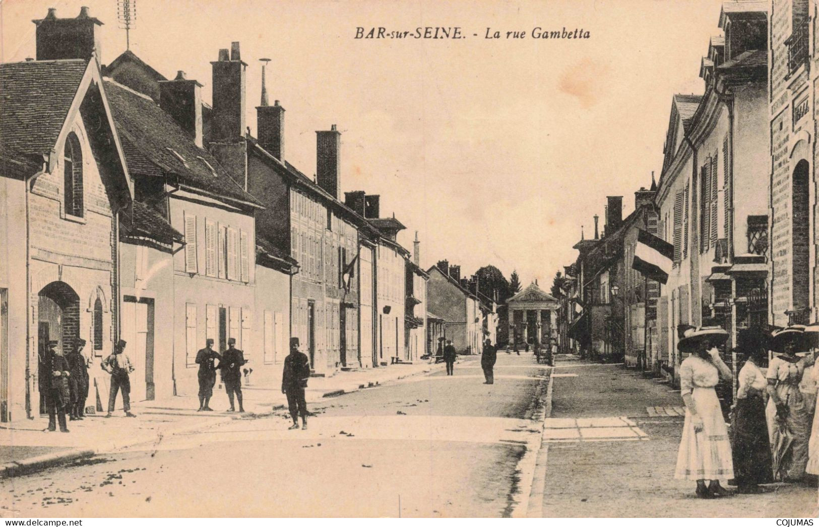 10 - BAR SUR SEINE - S15376 - La Rue Gambetta - Bar-sur-Seine